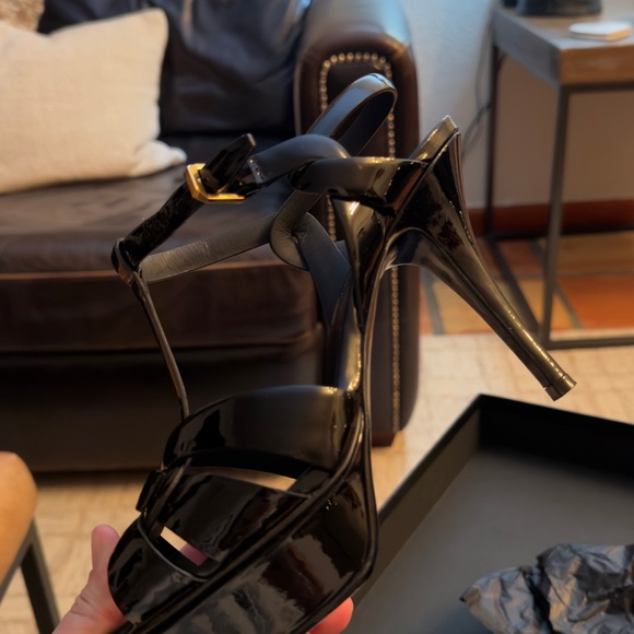 Saint Laurent tribute T-strap platform sandal heels - Picture 16 of 16